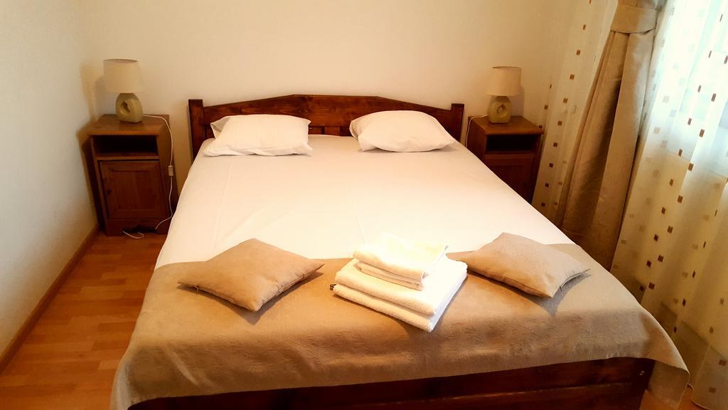 Floarea Soarelui Hotel เฮยา ภายนอก รูปภาพ